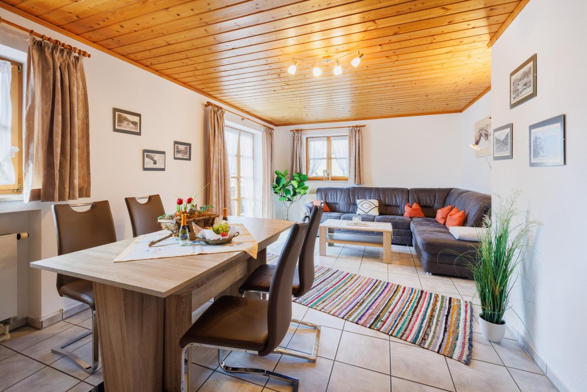Ferienwohnung Kloepping Inkl. Chiemgaukarte Ruhpolding Luaran gambar